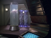 extant_StarTrek_VOY_5x20-ThinkTank_01350.jpg