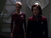 extant_StarTrek_VOY_5x20-ThinkTank_01355.jpg