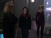 Filename=extant_StarTrek_VOY_5x20-ThinkTank_01401.jpg
Filesize=150KiB
Dimensions=1200x900
Date added=Nov 21, 2019 extant_StarTrek_VOY_5x20-ThinkTank_01401.jpg