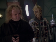 extant_StarTrek_VOY_5x20-ThinkTank_01421.jpg