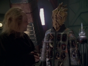 extant_StarTrek_VOY_5x20-ThinkTank_01439.jpg