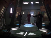 extant_StarTrek_VOY_5x20-ThinkTank_01452.jpg