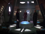 extant_StarTrek_VOY_5x20-ThinkTank_01459.jpg