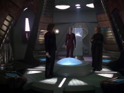 extant_StarTrek_VOY_5x20-ThinkTank_01465.jpg