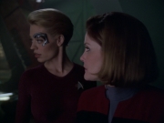 extant_StarTrek_VOY_5x20-ThinkTank_01490.jpg