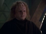 extant_StarTrek_VOY_5x20-ThinkTank_01528.jpg