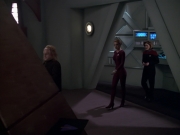 extant_StarTrek_VOY_5x20-ThinkTank_01537.jpg
