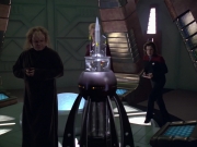 extant_StarTrek_VOY_5x20-ThinkTank_01546.jpg