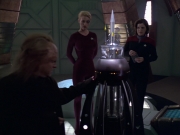 extant_StarTrek_VOY_5x20-ThinkTank_01555.jpg