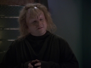 extant_StarTrek_VOY_5x20-ThinkTank_01656.jpg