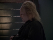 Filename=extant_StarTrek_VOY_5x20-ThinkTank_01669.jpg
Filesize=106KiB
Dimensions=1200x900
Date added=Nov 21, 2019 extant_StarTrek_VOY_5x20-ThinkTank_01669.jpg