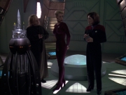 extant_StarTrek_VOY_5x20-ThinkTank_01720.jpg