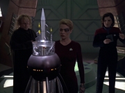 extant_StarTrek_VOY_5x20-ThinkTank_01728.jpg