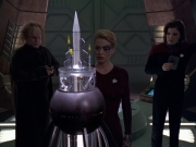 extant_StarTrek_VOY_5x20-ThinkTank_01731.jpg