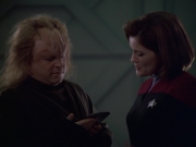 Filename=extant_StarTrek_VOY_5x20-ThinkTank_01794.jpg
Filesize=126KiB
Dimensions=1200x900
Date added=Nov 21, 2019 extant_StarTrek_VOY_5x20-ThinkTank_01794.jpg