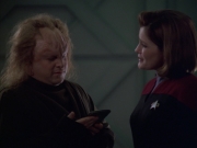 Filename=extant_StarTrek_VOY_5x20-ThinkTank_01796.jpg
Filesize=124KiB
Dimensions=1200x900
Date added=Nov 21, 2019 extant_StarTrek_VOY_5x20-ThinkTank_01796.jpg