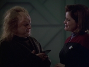 Filename=extant_StarTrek_VOY_5x20-ThinkTank_01806.jpg
Filesize=127KiB
Dimensions=1200x900
Date added=Nov 21, 2019 extant_StarTrek_VOY_5x20-ThinkTank_01806.jpg