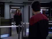 extant_StarTrek_VOY_5x20-ThinkTank_01823.jpg