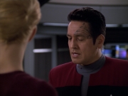 extant_StarTrek_VOY_5x20-ThinkTank_01838.jpg