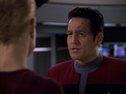 extant_StarTrek_VOY_5x20-ThinkTank_01840.jpg