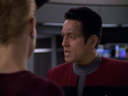 extant_StarTrek_VOY_5x20-ThinkTank_01841.jpg
