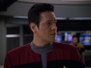 extant_StarTrek_VOY_5x20-ThinkTank_01863.jpg