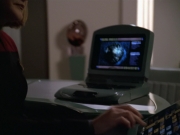 extant_StarTrek_VOY_5x20-ThinkTank_01873.jpg