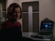 extant_StarTrek_VOY_5x20-ThinkTank_01876.jpg