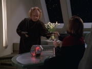 extant_StarTrek_VOY_5x20-ThinkTank_01905.jpg