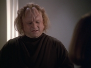 Filename=extant_StarTrek_VOY_5x20-ThinkTank_01959.jpg
Filesize=125KiB
Dimensions=1200x900
Date added=Nov 21, 2019 extant_StarTrek_VOY_5x20-ThinkTank_01959.jpg