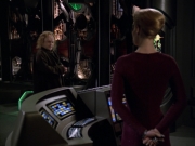 extant_StarTrek_VOY_5x20-ThinkTank_02157.jpg