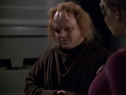 Filename=extant_StarTrek_VOY_5x20-ThinkTank_02227.jpg
Filesize=128KiB
Dimensions=1200x900
Date added=Nov 21, 2019 extant_StarTrek_VOY_5x20-ThinkTank_02227.jpg