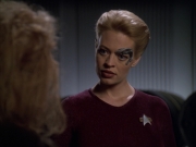 extant_StarTrek_VOY_5x20-ThinkTank_02268.jpg