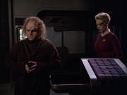 extant_StarTrek_VOY_5x20-ThinkTank_02280.jpg