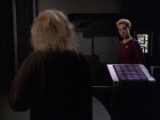 extant_StarTrek_VOY_5x20-ThinkTank_02294.jpg