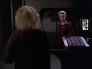 extant_StarTrek_VOY_5x20-ThinkTank_02296.jpg