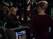 extant_StarTrek_VOY_5x20-ThinkTank_02303.jpg