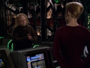 extant_StarTrek_VOY_5x20-ThinkTank_02324.jpg
