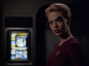 extant_StarTrek_VOY_5x20-ThinkTank_02330.jpg