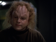 extant_StarTrek_VOY_5x20-ThinkTank_02335.jpg