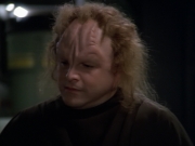 extant_StarTrek_VOY_5x20-ThinkTank_02336.jpg