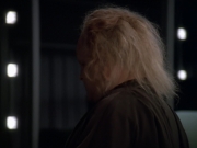 extant_StarTrek_VOY_5x20-ThinkTank_02345.jpg