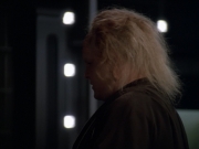 extant_StarTrek_VOY_5x20-ThinkTank_02346.jpg