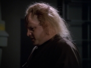 extant_StarTrek_VOY_5x20-ThinkTank_02350.jpg
