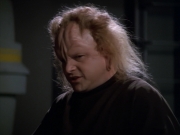 extant_StarTrek_VOY_5x20-ThinkTank_02351.jpg