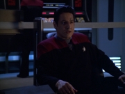Filename=extant_StarTrek_VOY_5x20-ThinkTank_02463.jpg
Filesize=149KiB
Dimensions=1200x900
Date added=Nov 21, 2019 extant_StarTrek_VOY_5x20-ThinkTank_02463.jpg