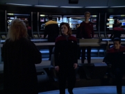 extant_StarTrek_VOY_5x20-ThinkTank_02527.jpg