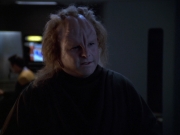 extant_StarTrek_VOY_5x20-ThinkTank_02538.jpg