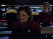 extant_StarTrek_VOY_5x20-ThinkTank_02558.jpg