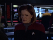 extant_StarTrek_VOY_5x20-ThinkTank_02559.jpg